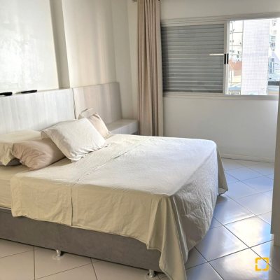 Apartamentos com 86m², 2 quartos, 1 garagem, no bairro Centro em Florianópolis