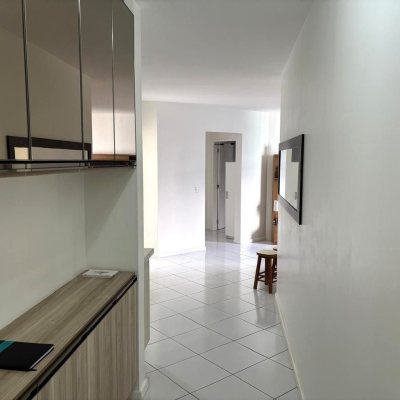 Apartamentos com 86m², 2 quartos, 1 garagem, no bairro Centro em Florianópolis