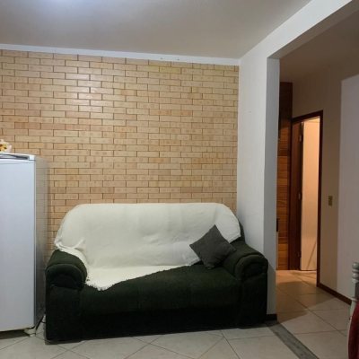 Casa Residencial com 160m², 4 quartos, 4 garagens, no bairro Ingleses do Rio Vermelho em Florianópolis