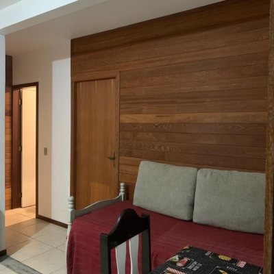 Casa Residencial com 160m², 4 quartos, 4 garagens, no bairro Ingleses do Rio Vermelho em Florianópolis
