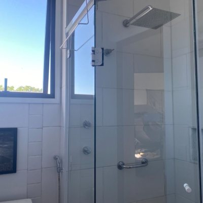Casa Residencial com 157m², 4 garagens, no bairro Campeche em Florianópolis