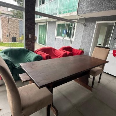 Casa Residencial com 126m², 2 quartos (sendo 1 suíte), 3 garagens, no bairro São João Do Rio Vermelho em Florianópolis