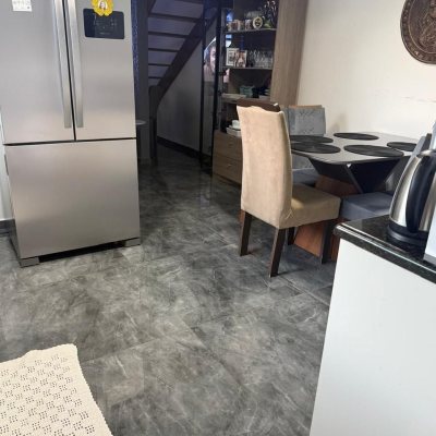 Casa Residencial com 126m², 2 quartos (sendo 1 suíte), 3 garagens, no bairro São João Do Rio Vermelho em Florianópolis