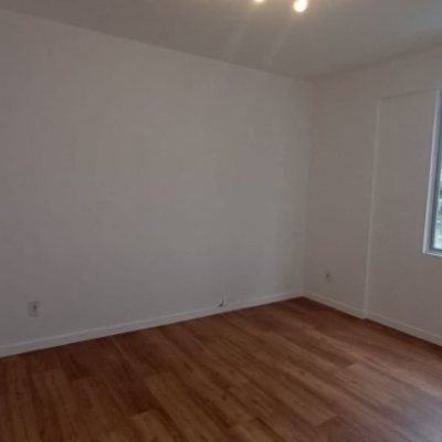 Apartamentos com 59m², 2 quartos, 1 garagem, no bairro Trindade em Florianópolis