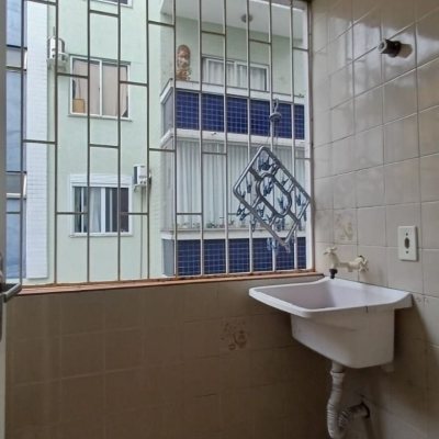 Apartamentos com 59m², 2 quartos, 1 garagem, no bairro Trindade em Florianópolis