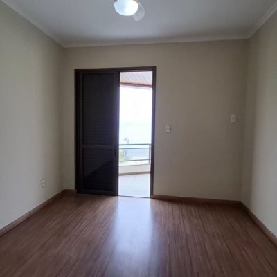 Apartamentos com 85m², 2 quartos (sendo 1 suíte), 1 garagem, no bairro Canasvieiras em Florianópolis