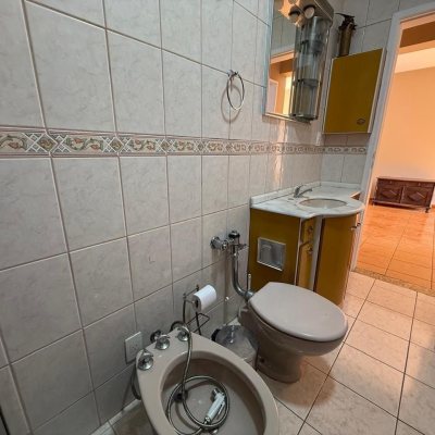 Apartamentos com 53m², 1 quarto, 1 garagem, no bairro Centro em Florianópolis
