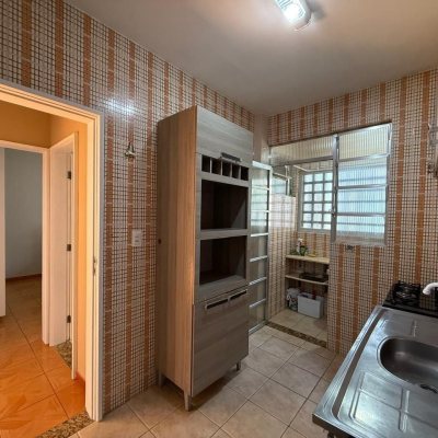 Apartamentos com 53m², 1 quarto, 1 garagem, no bairro Centro em Florianópolis