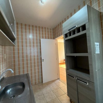 Apartamentos com 53m², 1 quarto, 1 garagem, no bairro Centro em Florianópolis