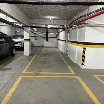 Apartamentos com 53m², 1 quarto, 1 garagem, no bairro Centro em Florianópolis