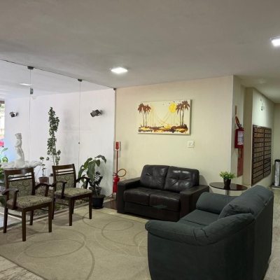 Apartamentos com 53m², 1 quarto, 1 garagem, no bairro Centro em Florianópolis