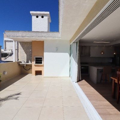 Cobertura com 165m², 4 quartos (sendo 2 suítes), 2 garagens, no bairro Ingleses em Florianópolis