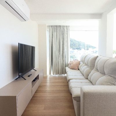 Cobertura com 165m², 4 quartos (sendo 2 suítes), 2 garagens, no bairro Ingleses em Florianópolis