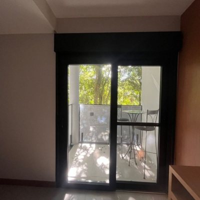 Casa Residencial com 323m², 3 quartos (sendo 3 suítes), no bairro Lagoa da Conceição em Florianópolis