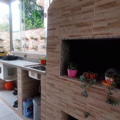 Casa Residencial com 110m², 3 quartos (sendo 1 suíte), 1 garagem, no bairro Rio Tavares em Florianópolis