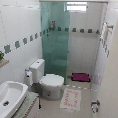 Casa Residencial com 110m², 3 quartos (sendo 1 suíte), 1 garagem, no bairro Rio Tavares em Florianópolis