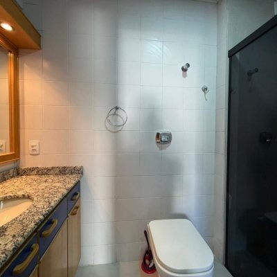 Apartamentos com 92m², 3 quartos (sendo 1 suíte), 1 garagem, no bairro Estreito em Florianópolis