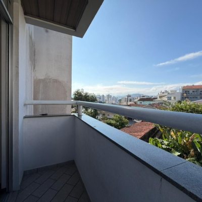 Apartamentos com 92m², 3 quartos (sendo 1 suíte), 1 garagem, no bairro Estreito em Florianópolis