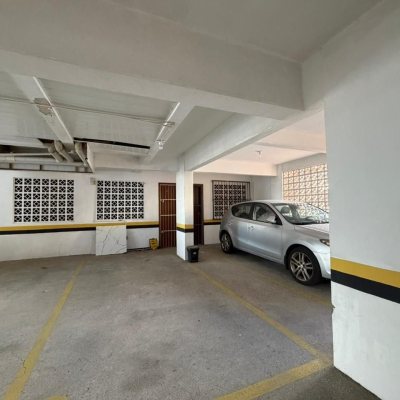 Apartamentos com 92m², 3 quartos (sendo 1 suíte), 1 garagem, no bairro Estreito em Florianópolis