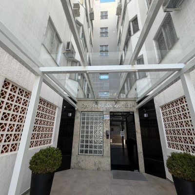 Apartamentos com 92m², 3 quartos (sendo 1 suíte), 1 garagem, no bairro Estreito em Florianópolis