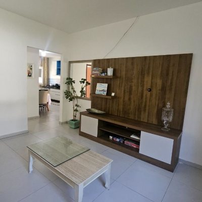 Casa Residencial com 118m², 3 quartos, 2 garagens, no bairro Ingleses do Rio Vermelho em Florianópolis