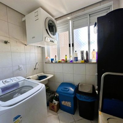 Apartamentos com 96m², 2 quartos (sendo 1 suíte), 1 garagem, no bairro Kobrasol em São José