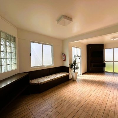 Apartamentos com 96m², 2 quartos (sendo 1 suíte), 1 garagem, no bairro Kobrasol em São José