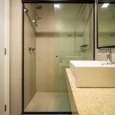Apartamentos com 80m², 2 quartos (sendo 2 suítes), 1 garagem, no bairro Jurerê em Florianópolis