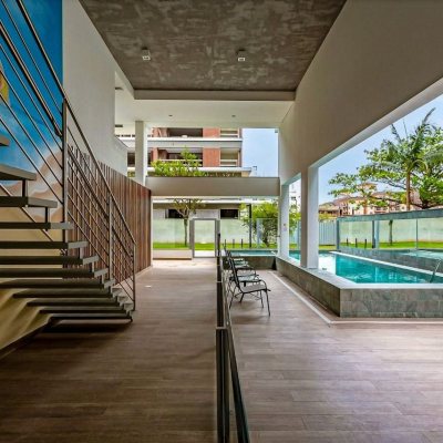 Apartamentos com 80m², 2 quartos (sendo 2 suítes), 1 garagem, no bairro Jurerê em Florianópolis