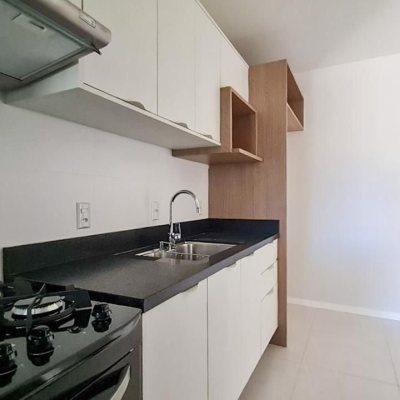 Apartamentos com 71m², 2 quartos, 1 suíte, 1 garagem, no bairro Saco Grande em Florianópolis