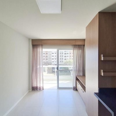Apartamentos com 71m², 2 quartos, 1 suíte, 1 garagem, no bairro Saco Grande em Florianópolis