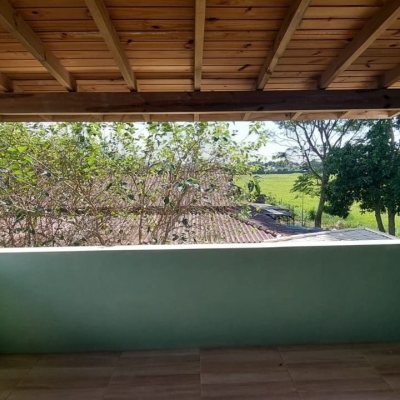 Casa Residencial com 103m², 2 quartos, 1 suíte, no bairro Campeche em Florianópolis