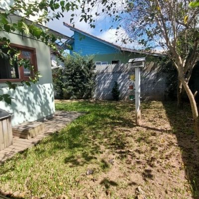 Casa Residencial com 103m², 2 quartos, 1 suíte, no bairro Campeche em Florianópolis