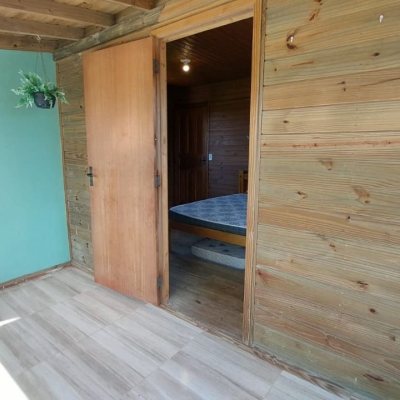 Casa Residencial com 103m², 2 quartos, 1 suíte, no bairro Campeche em Florianópolis