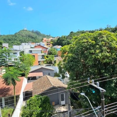 Apartamentos com 64m², 2 quartos, 1 garagem, no bairro Trindade em Florianópolis