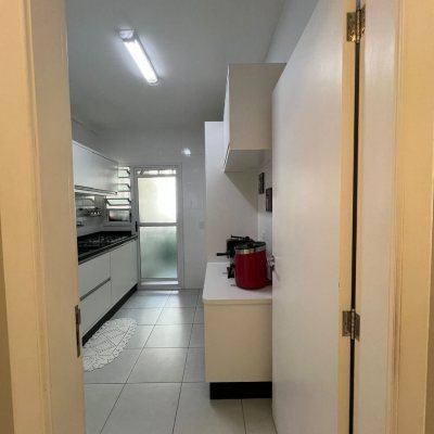Apartamentos com 87m², 3 quartos, 1 suíte, 1 garagem, no bairro Itacorubi em Florianópolis