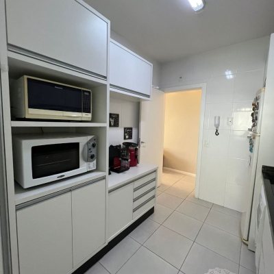 Apartamentos com 87m², 3 quartos, 1 suíte, 1 garagem, no bairro Itacorubi em Florianópolis