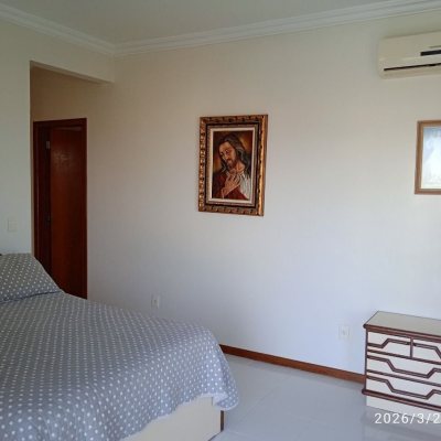 Casa em Condomínio com 301m², 4 quartos, 2 suítes, 2 garagens, no bairro Bosque Das Mansões em São José