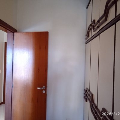 Casa em Condomínio com 301m², 4 quartos, 2 suítes, 2 garagens, no bairro Bosque Das Mansões em São José