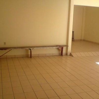 Casa Residencial com 163m², 3 quartos, 1 suíte, 3 garagens, no bairro Ipiranga em São José