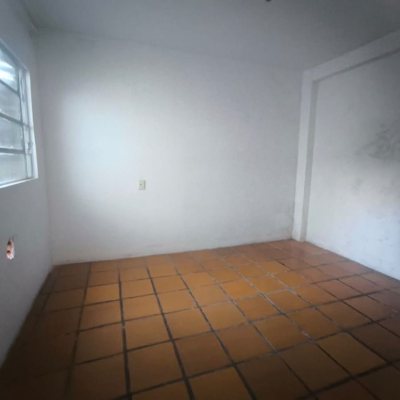 Casa Residencial com 163m², 3 quartos, 1 suíte, 3 garagens, no bairro Ipiranga em São José