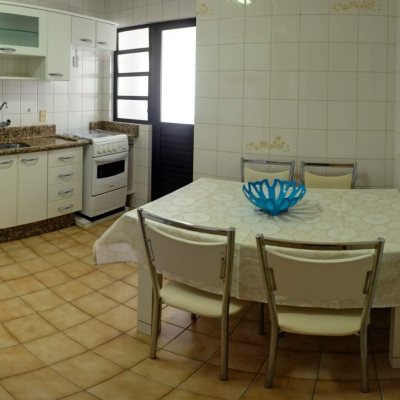 Apartamentos com 69m², 2 quartos, 1 garagem, no bairro Centro em Florianópolis