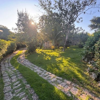 Terrenos Residenciais com 7488m², no bairro Cacupé em Florianópolis