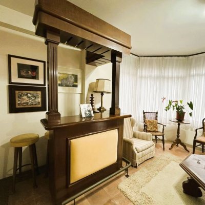 Apartamentos com 231m², 4 quartos, 2 suítes, 2 garagens, no bairro Centro em Florianópolis