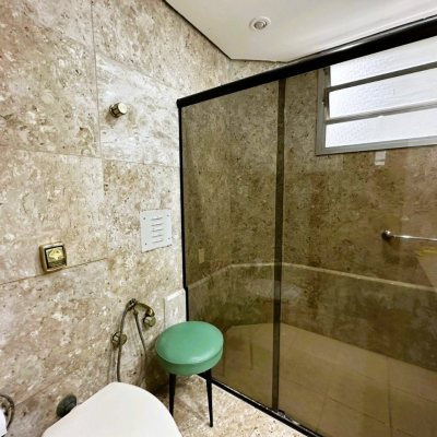 Apartamentos com 231m², 4 quartos, 2 suítes, 2 garagens, no bairro Centro em Florianópolis