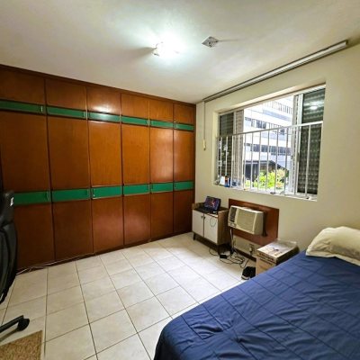 Apartamentos com 231m², 4 quartos, 2 suítes, 2 garagens, no bairro Centro em Florianópolis