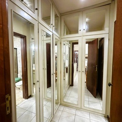 Apartamentos com 231m², 4 quartos, 2 suítes, 2 garagens, no bairro Centro em Florianópolis