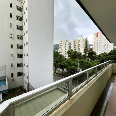 Apartamentos com 231m², 4 quartos, 2 suítes, 2 garagens, no bairro Centro em Florianópolis