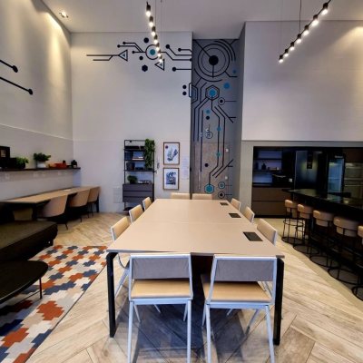 Loft com 66m², 1 quarto, 1 suíte, 1 garagem, no bairro Canto em Florianópolis