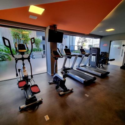 Loft com 66m², 1 quarto, 1 suíte, 1 garagem, no bairro Canto em Florianópolis